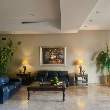 Hotel Santa Fe Camargo Luaran gambar