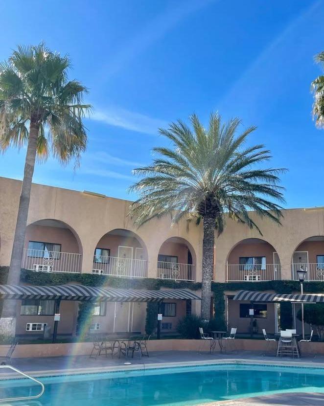 Hotel Santa Fe Camargo Luaran gambar